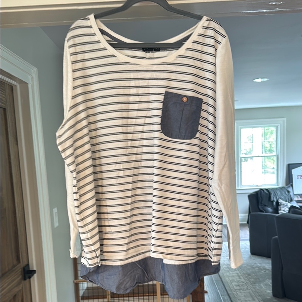 Lane Bryant Cream 3/4 Sleeve Boxy Blouse